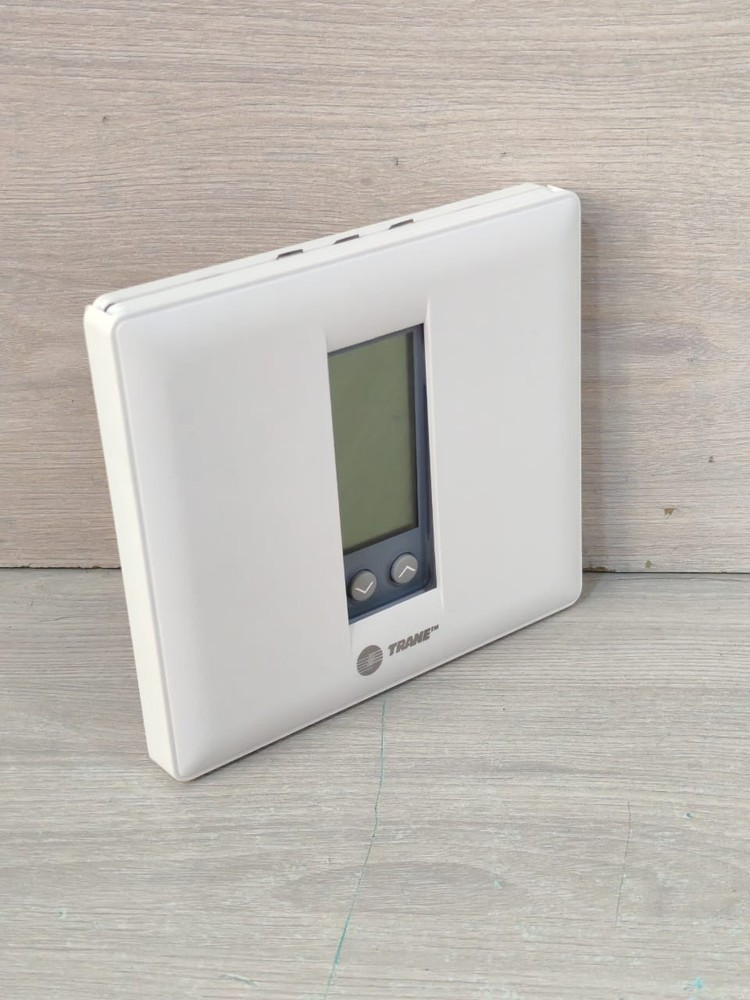 TRANE THT0150E ELECTRONIC THERMOSTAT MODULE REVERSIBLE PROGRAMMABLE