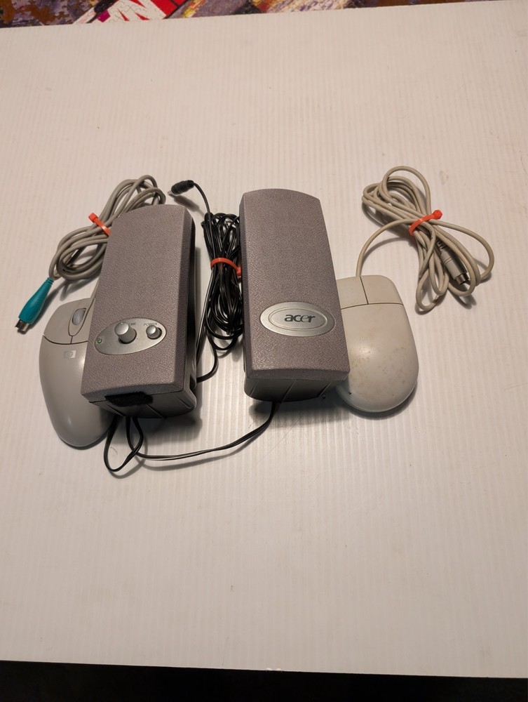 Acer Computer Speaker Set of 2 and 2 Corded Mouse Package