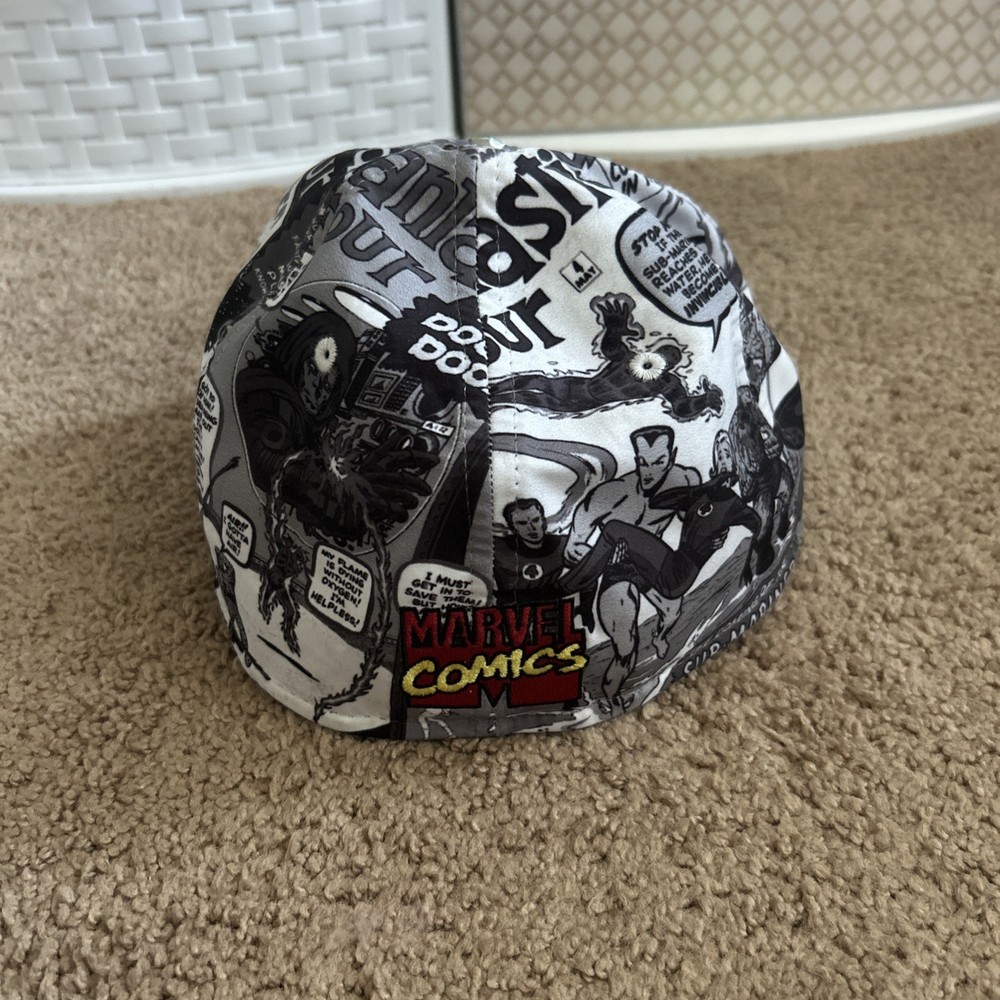 Marvel Comics Character Graphic Fitted Baseball Cap Hat black and white