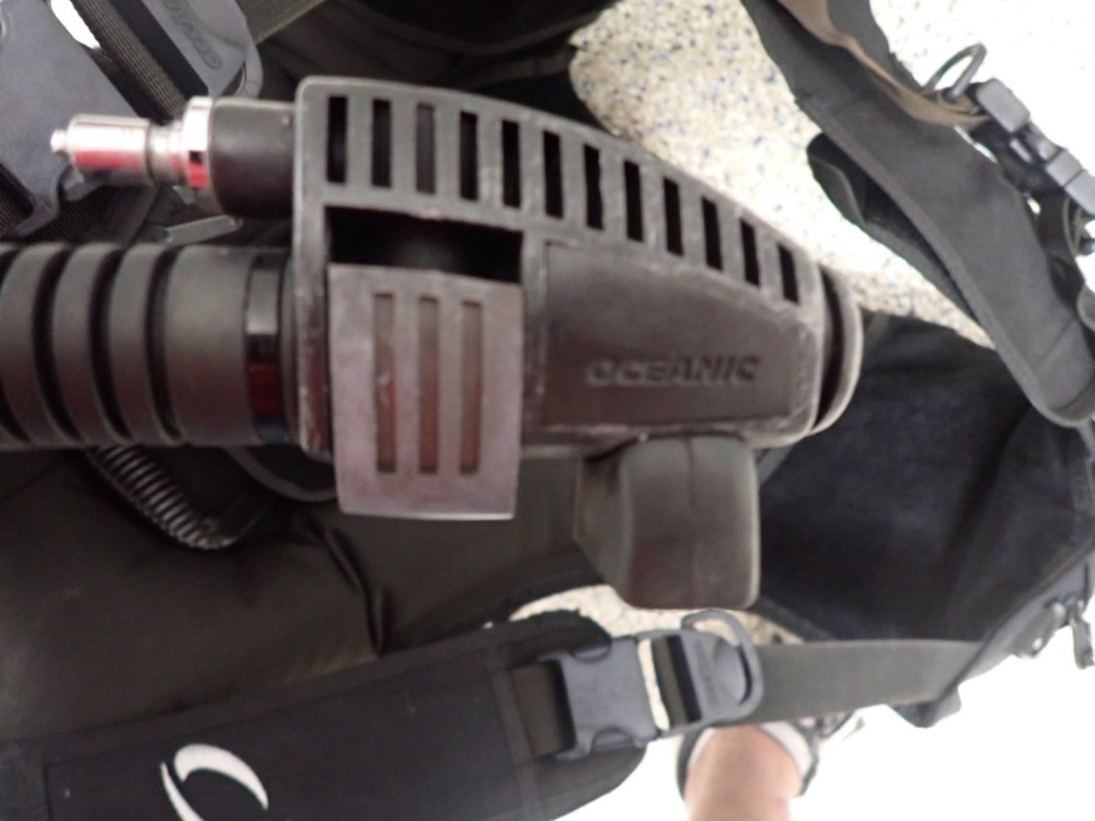 Oceanic Flex Weight Integrated BCD Size Large, Tested