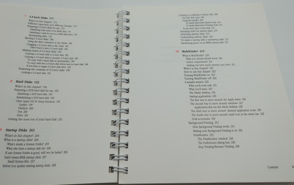 Apple Macintosh System Software User's Guide Version 6.0 - 1988