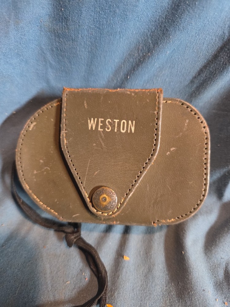 Vintage WESTON MASTER III Light Meter Model 737 W/ Leather Case