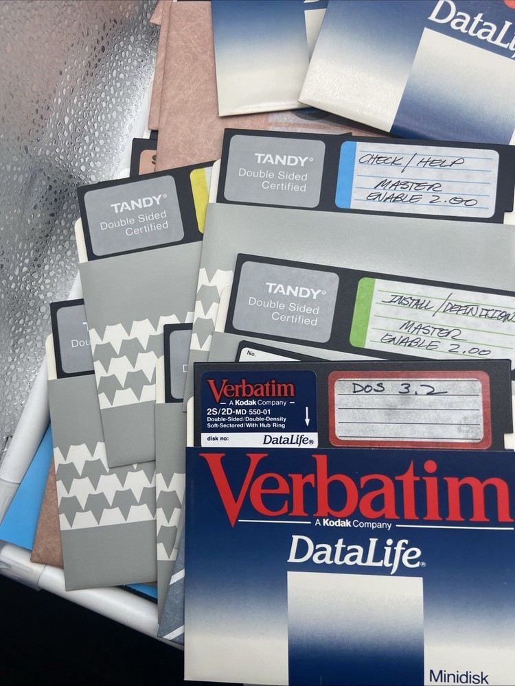 110+ Bulk Vintage Random Program/ Files Floppy Disks for Reformatting