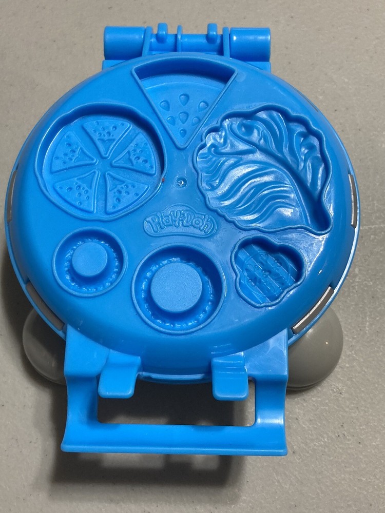 Play-Doh Kitchen Creations Burger Barbecue Grill replacement only