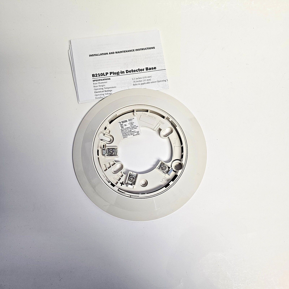 System Sensor B210LP Plug-in Detector Base NEW