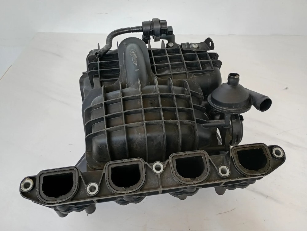 Genuine BMW E87 E90 Intake Manifold 7520343