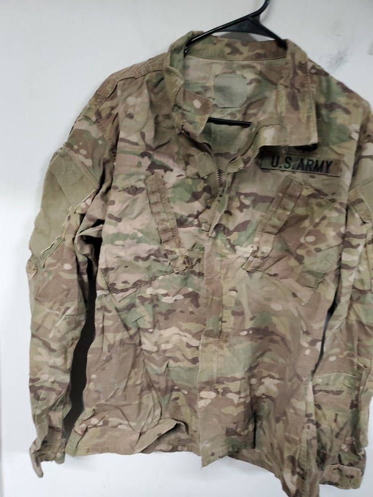 US ARMY ISSUE  MULTICAM  -  FLAME RESISTANT Medium REGULAR jacket Faded
