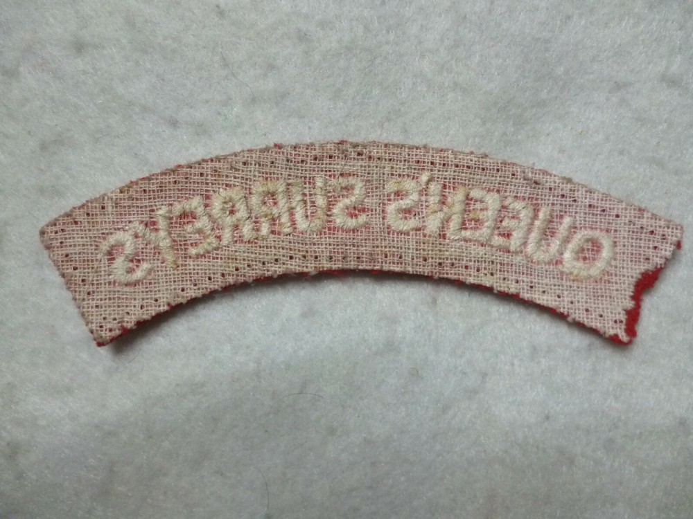 Queen's Surreys Regiment Cloth Shoulder Title / Flash