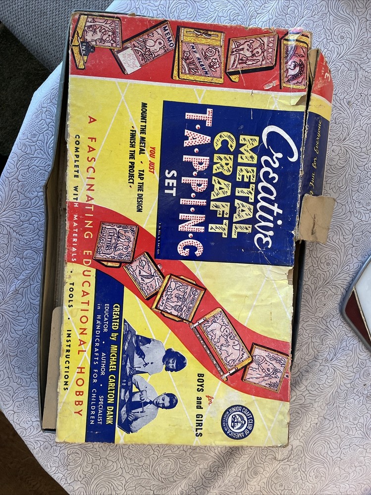 VINTAGE CREATIVE METAL CRAFT TAPPING SET