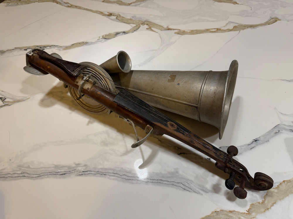 STROH or STRONVIOL VIOLIN