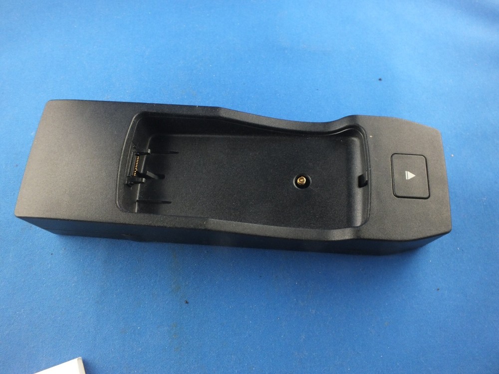 Original snap in holder adapter BMW Sony Ericsson K610i mobile case instructions