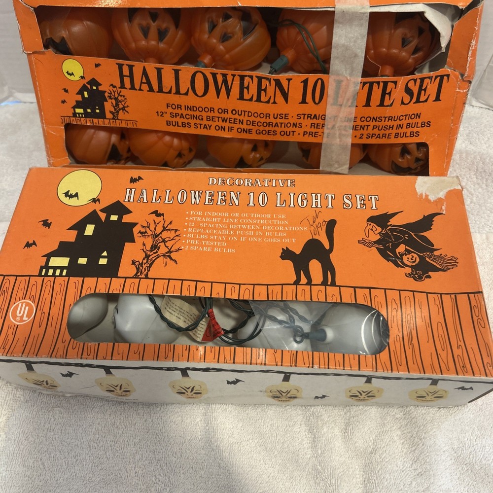 Vtg Halloween Stringer String 10 Light Set Blow Mold Pumpkins Skulls