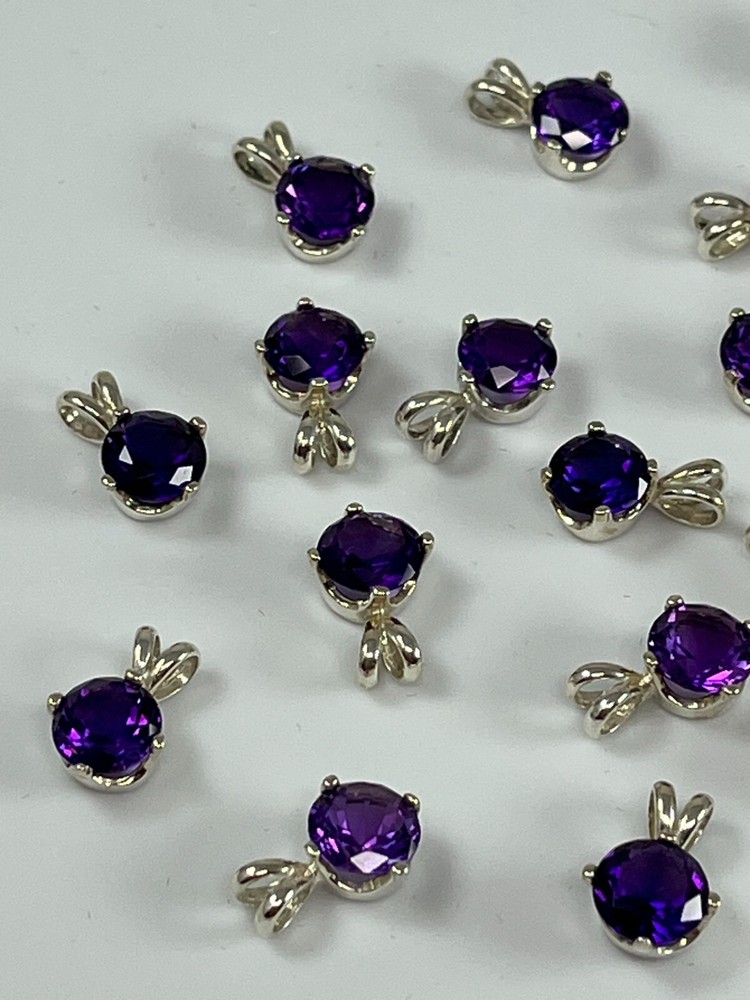 925 Nickle Free Argentium Silver Deep Purple Amethyst Pendant