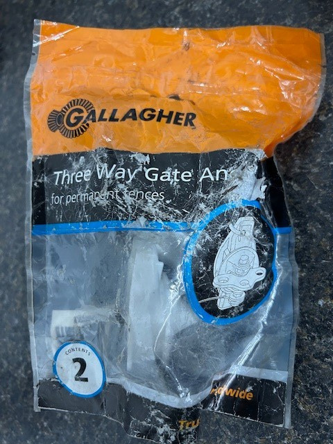 Gallagher Three Way Gate Anchor for Permanent Fences