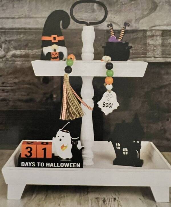 HALLOWEEN COUNTDOWN TO HALLOWEEN TIERED TRAY OBJECTS NEW
