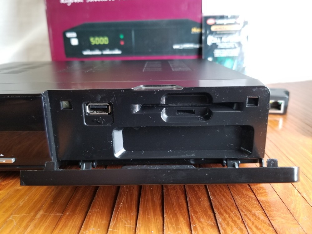 Conaxsat Nano 2 USB PVR Digital Satellite Receiver