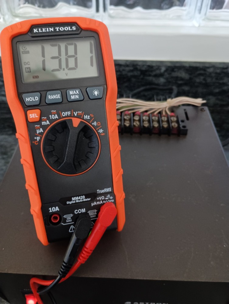 Astron RS-20A 13.8VDC 20A Linear / 16A Continuous Power Supply