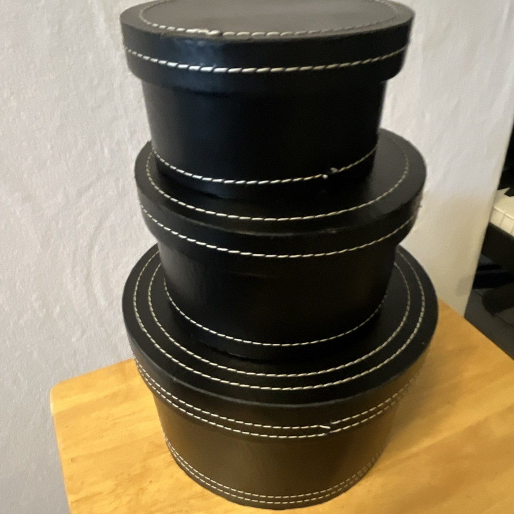Set of 3 Black Leather Round Nesting Boxes with Lids, Stackable, Large to Small