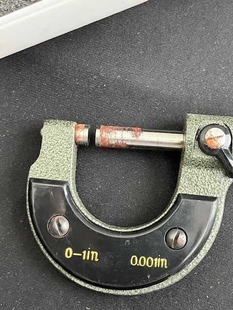 Vintage Micrometer 0-1" With Case