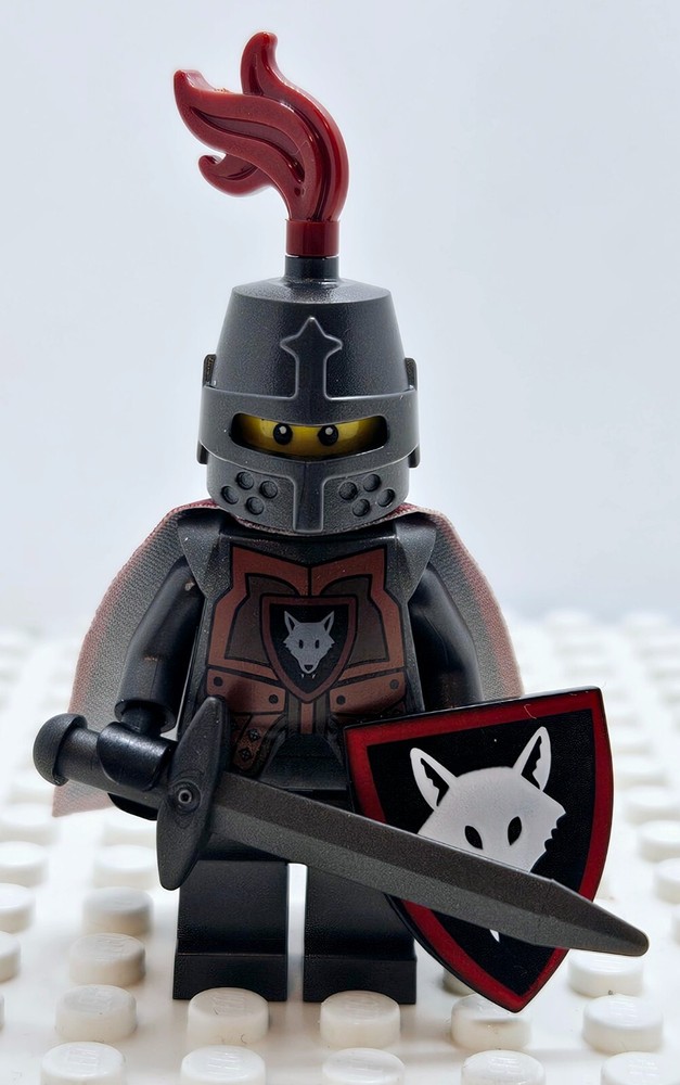 Custom Castle WOLFPACK Knight Commander (1 Figure + Horse & Barding)