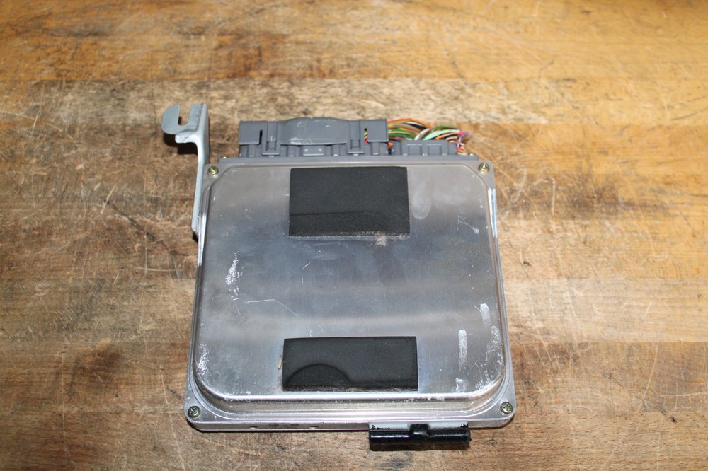 1995 LEXUS SC300 ENGINE COMPUTER ECU MODULE 89661-24370 CA EMISSIONS OEM