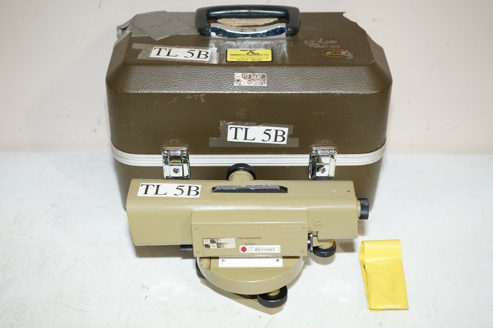 ^ Path Instruments Z Tilting Level B-203 #C579