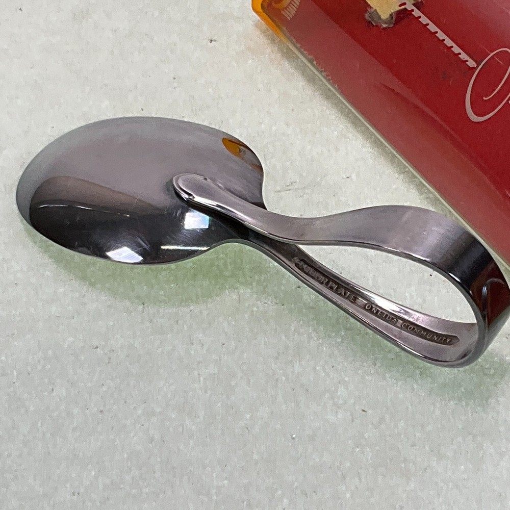 Oneida Community Silverplate Curved Handle Baby Spoon