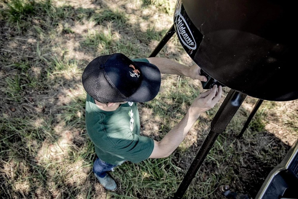 Quick-Set 225 lb Game Feeder with Digital Timer