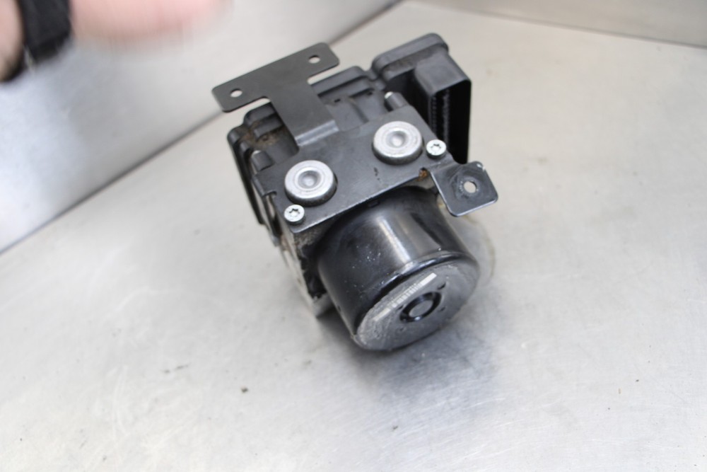 09-11 BMW K1300GT ABS PUMP UNIT MODULE