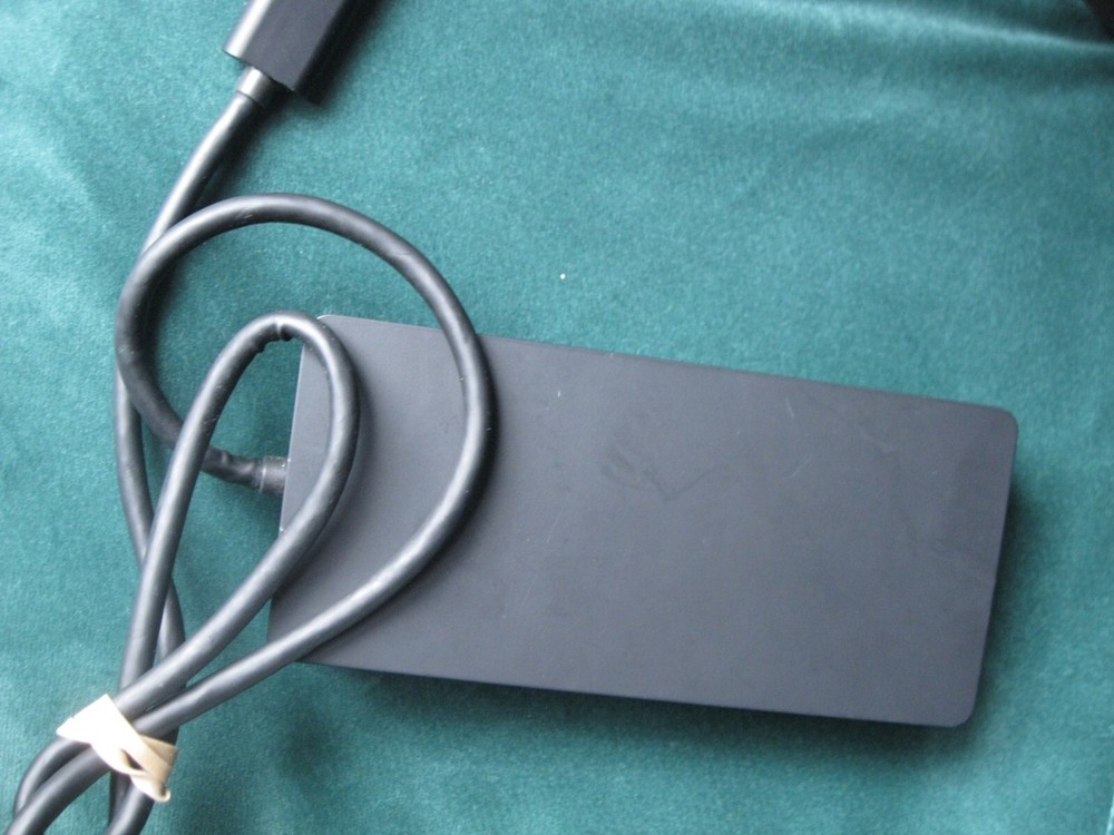 Microsoft 1661 Docking Station for Microsoft Surface Pro 3, 4, 5, 6 (No Adapter)