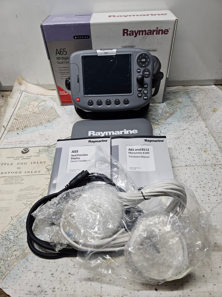 Raymarine A65 Dual Function Chartplotter Color Sonar