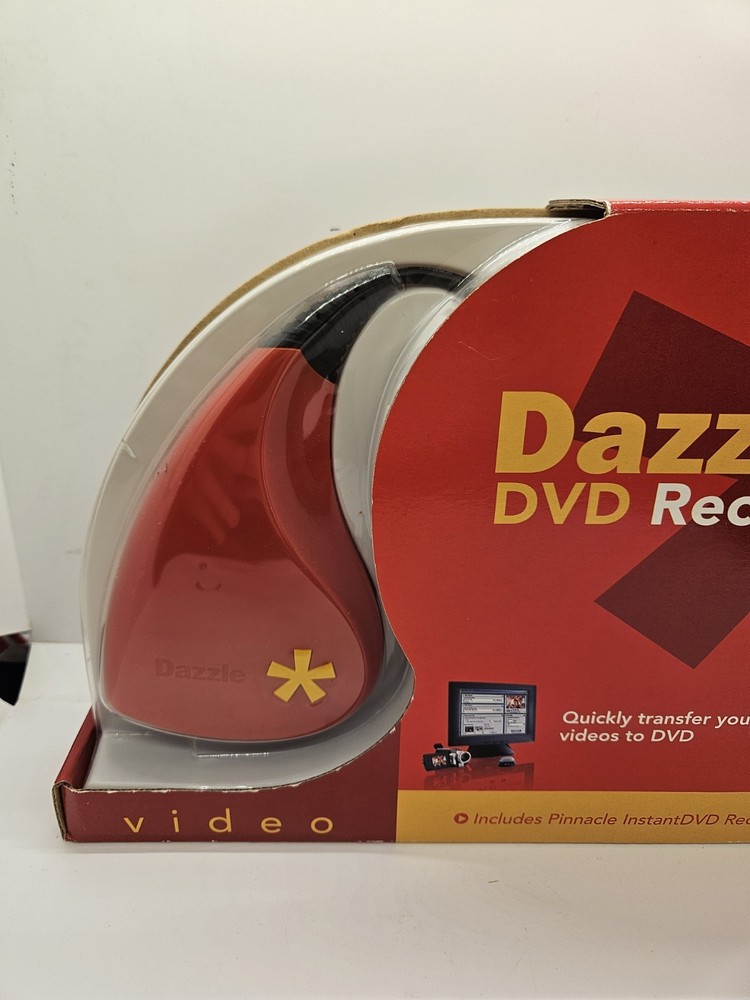 Pinnacle Dazzle DVD Recorder Video Capture Device + Studio Software