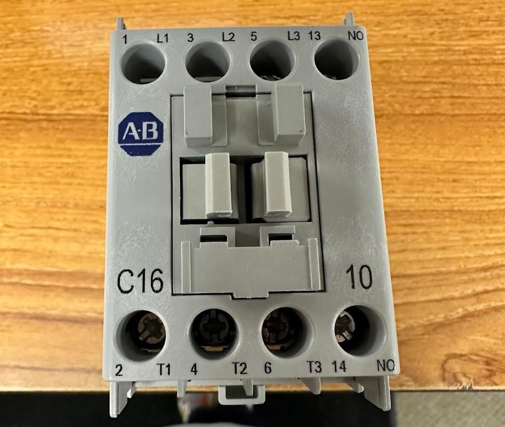 Allen-Bradley 100-C16EJ10 Contactor