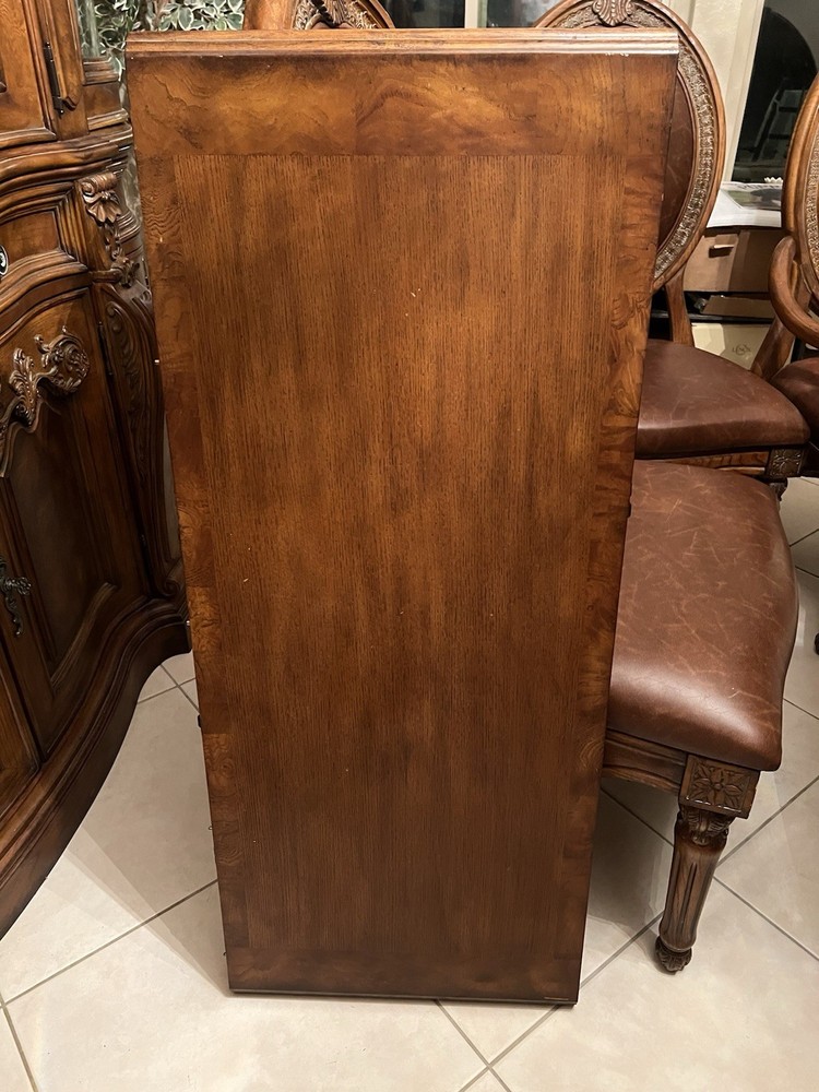 Dining Room Set Seats 8