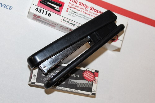 New Universal Full Strip Stapler 43116 & 5000 Ct Swingline Sharp Point Staples