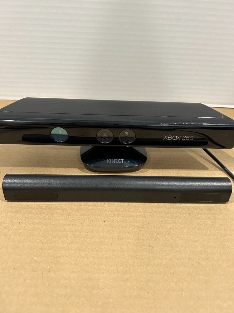 Microsoft LPF-00004 Motion Sensing Gaming Controller For Xbox 360, Kinect