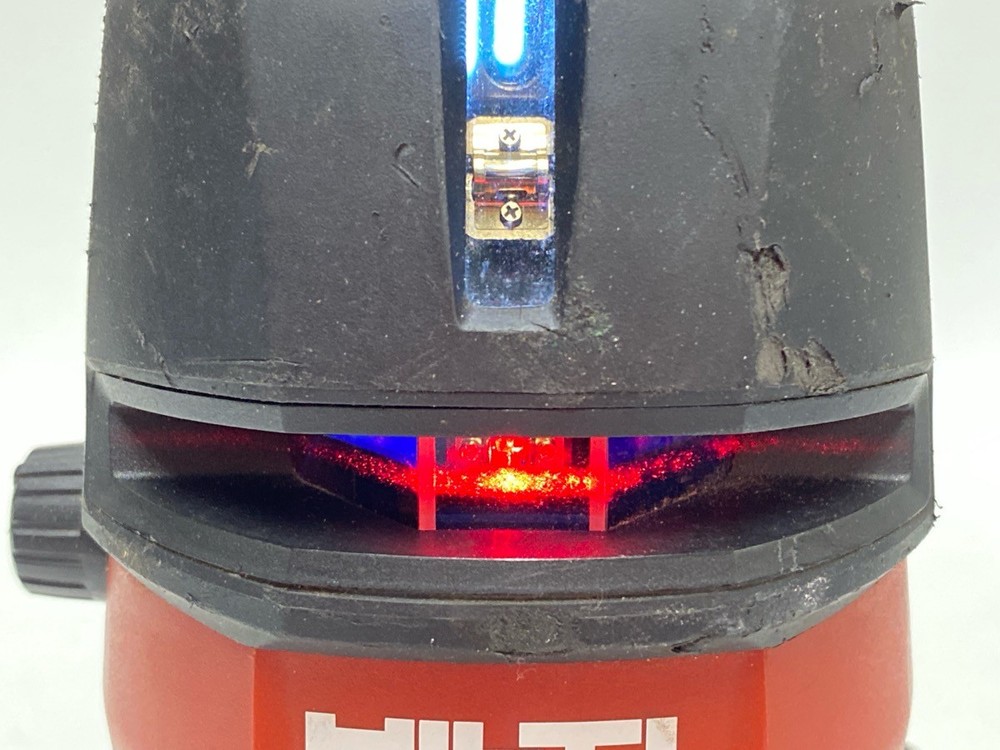 Hilti Multi Line Laser Level PM 4-M Measuring Tool (UD3043155)