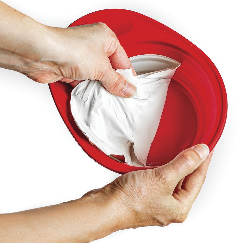 Handy Snap Paint Cup