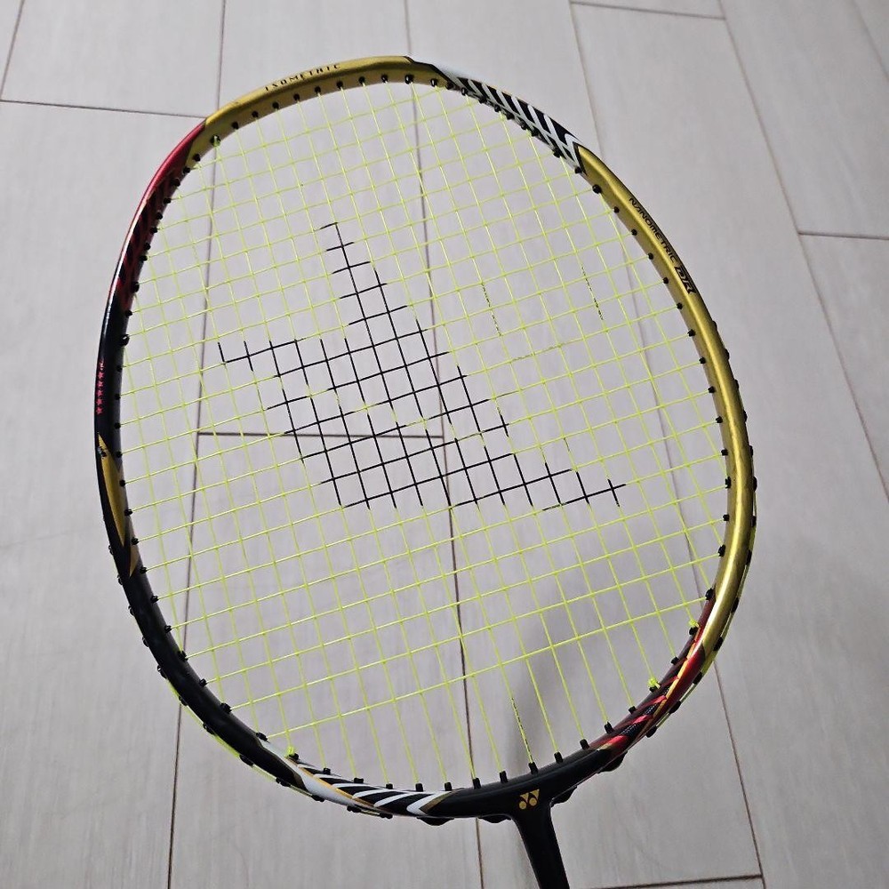 YONEX Voltric Lindan Force