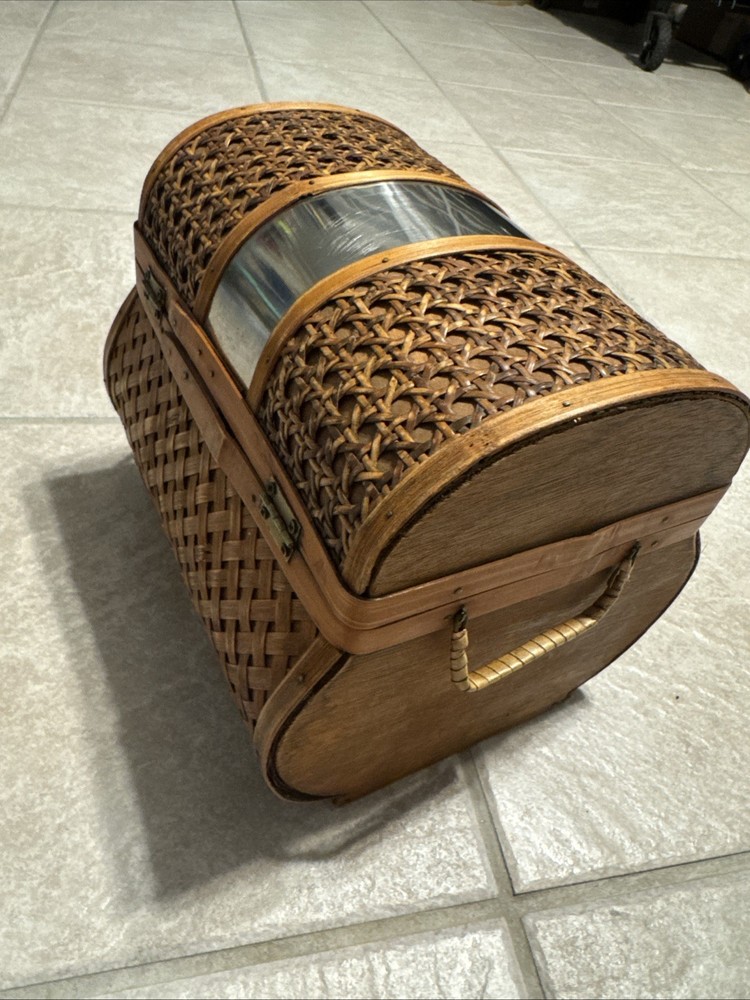 Antique Wicker Chest With Lock Closure Trinket Box