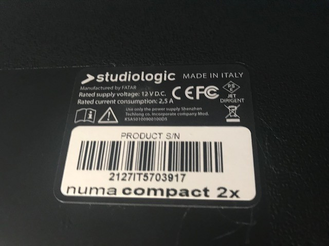 Studio Logic Numa Compact 2X 88 Key - Keyboard Piano