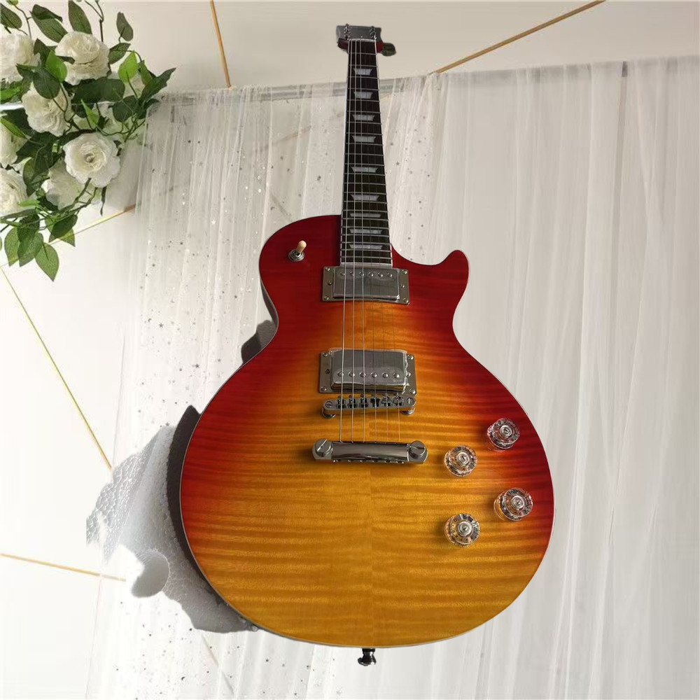 エレキギター、メーカーストレート、高品質、送料無料、6弦、色がきれい、音質が優美、モミジ