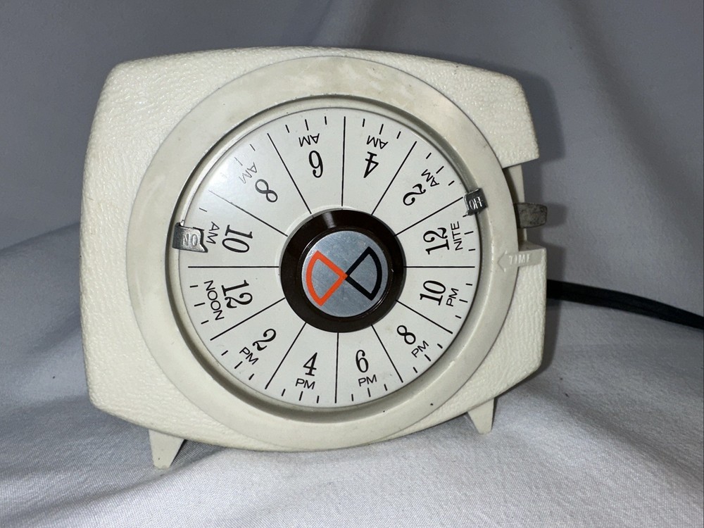Vintage Guard All Lamp and Appliance Timer Model HT-150 Tested Works