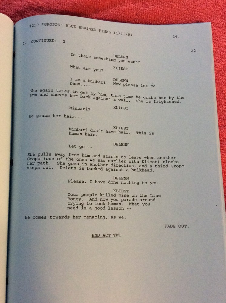 ORIGINAL SCRIPT BABYLON 5 GROPOS #210 BRUCE BOXLEITNER JERRY DOYLE CHRISTIAN