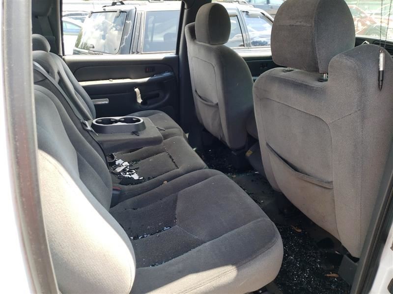 SIERRA150 2005 Headrest 349670