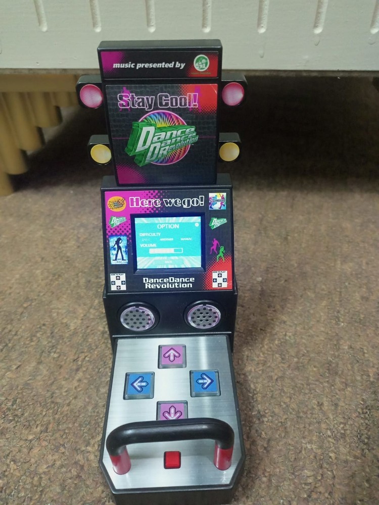 Tiny Arcade Boardwalk Arcade Dance Dance Revolution, Red, Miniature