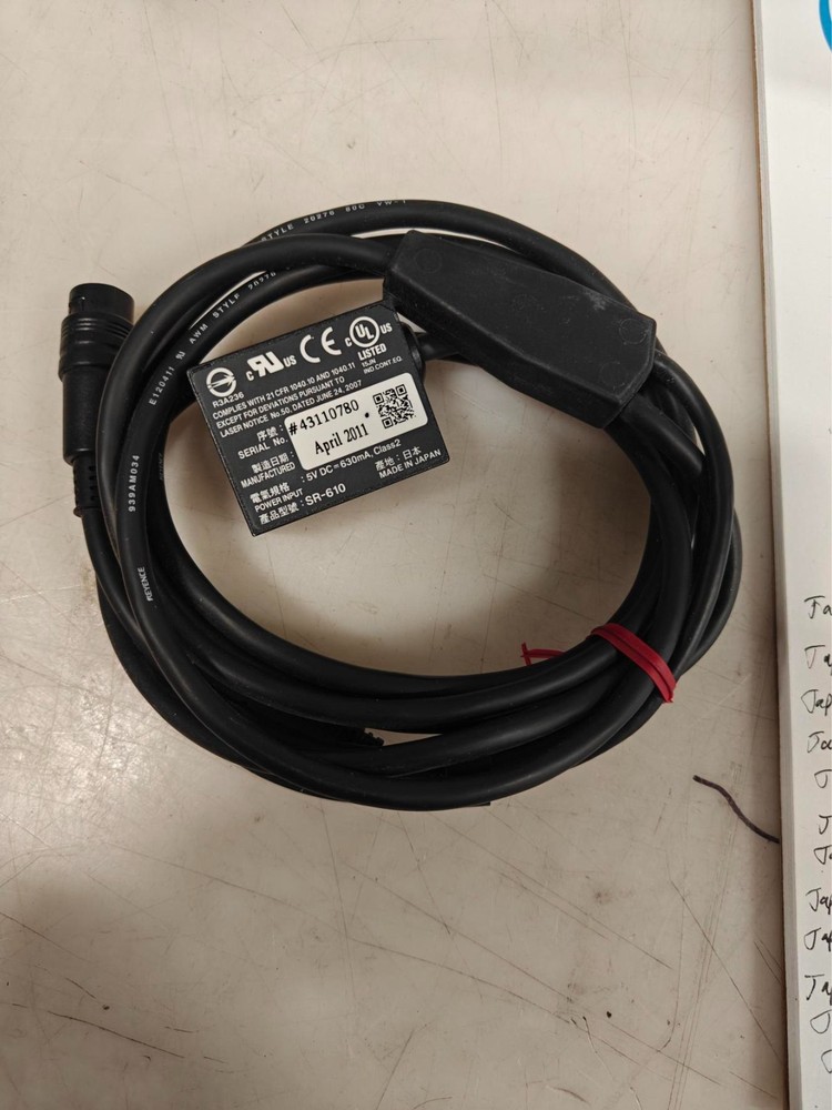 USED KEYENCE SR-610 2D IMAGE BARCODE SENSOR & CABLE