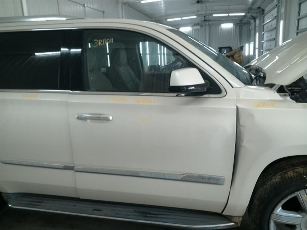 ESCALADE 2015 Keys/Latches/Locks 104882343