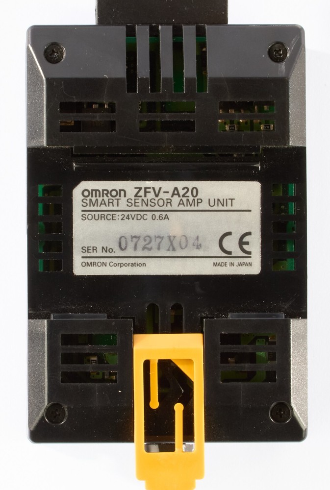 Omron ZFV-A20 Smart Sensor with ZFV-SR50 Sensor Head