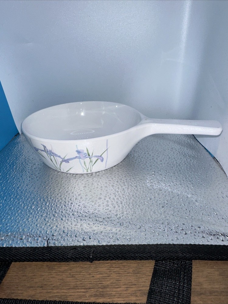 Corningware Shadow Iris .5 Liter Open Skillet